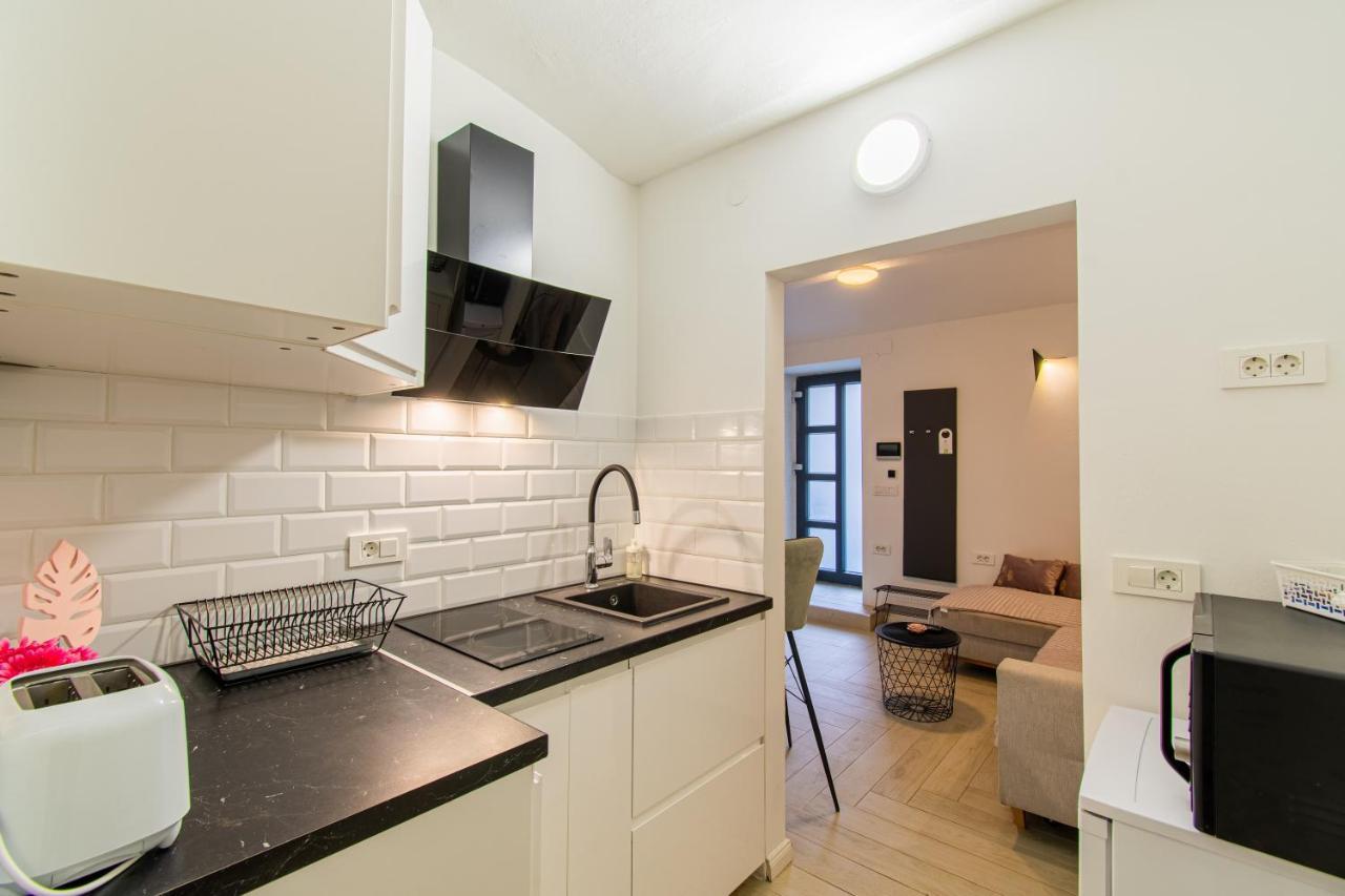 Apartamento Flexible Selfcheckins 44 - Zagreb - New - Center Exterior foto